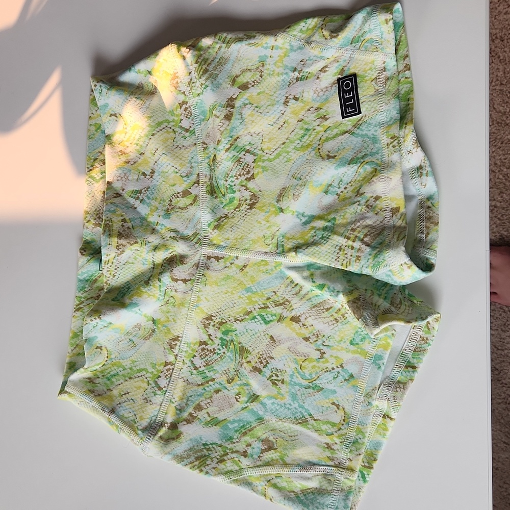 Fleo high rise original NWOT